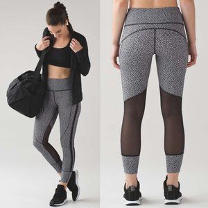 Lululemon Frozen Fizz Luxtreme High Rise Hit It 7/8 Tights